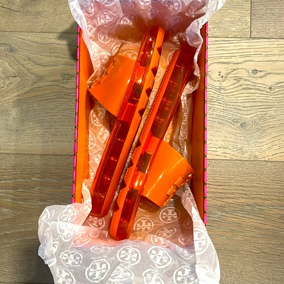 NIB Tory Burch Bubble Jelly Slides Chipotle Spice/Golden Bright Raised DoubleT-9 - Picture 8 of 9